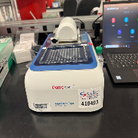 Thermo NanoDrop Eight UV/VIS Spectrophotometer image 0